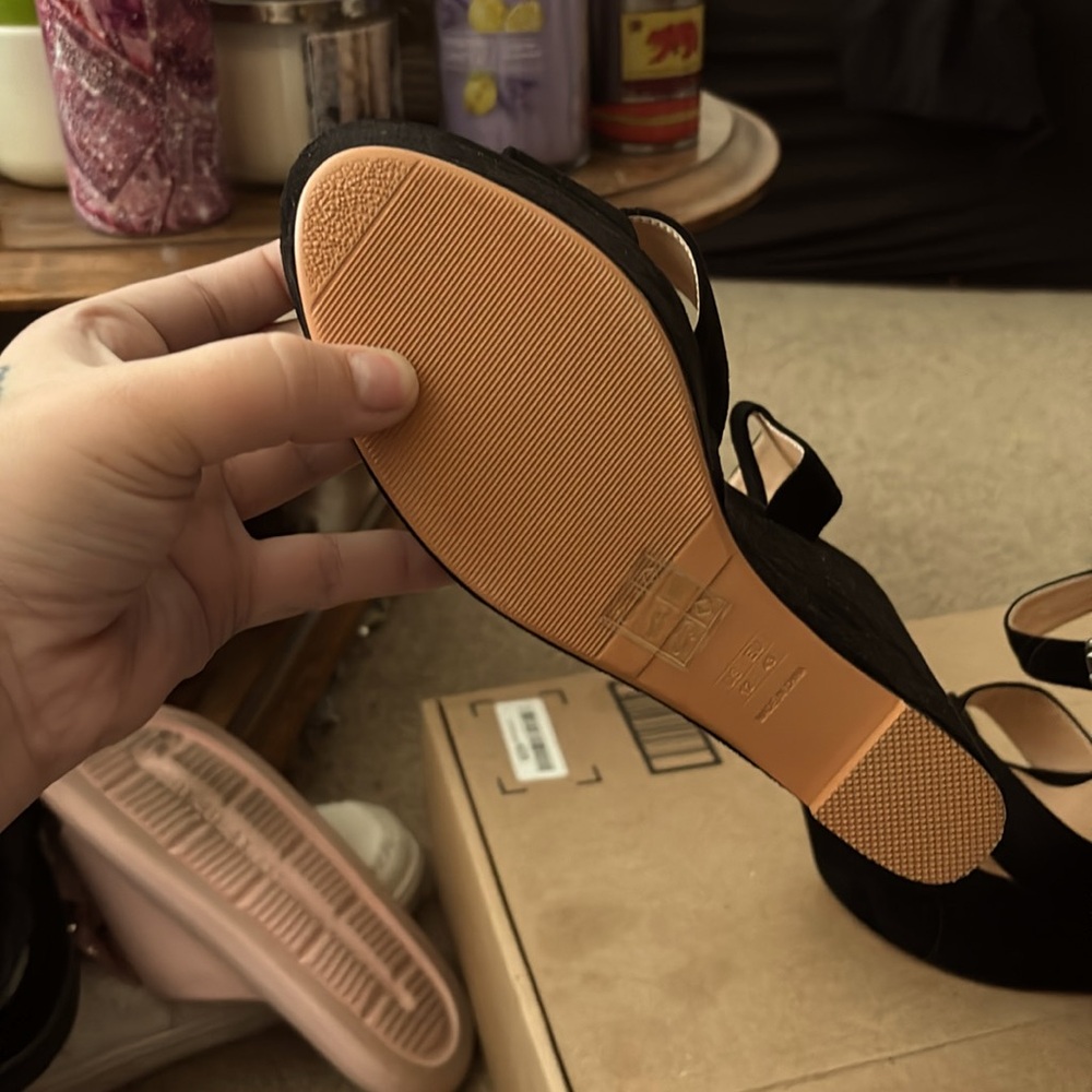 Suede heels